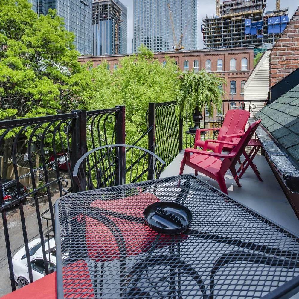 Auberge Les Bons Matins Hotell Montréal Eksteriør bilde